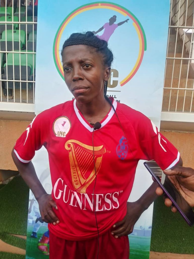 Read more about the article Guinness Super League J3 : « On est sorti victorieuses, c’est que du bonheur » Adrienne MEKUKO TCHINDA buteuse louves (1-0 caïman)